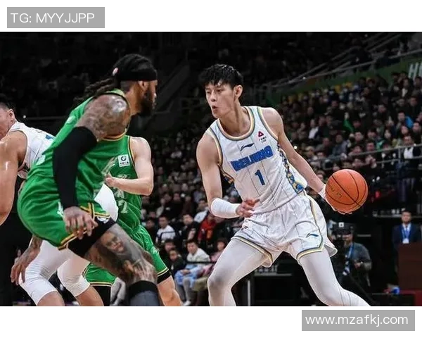 北京篮球队在大师赛中的强劲表现与战术分析探讨