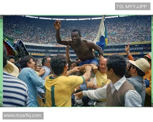 四十五岁足球明星的传奇人生与职业生涯回顾